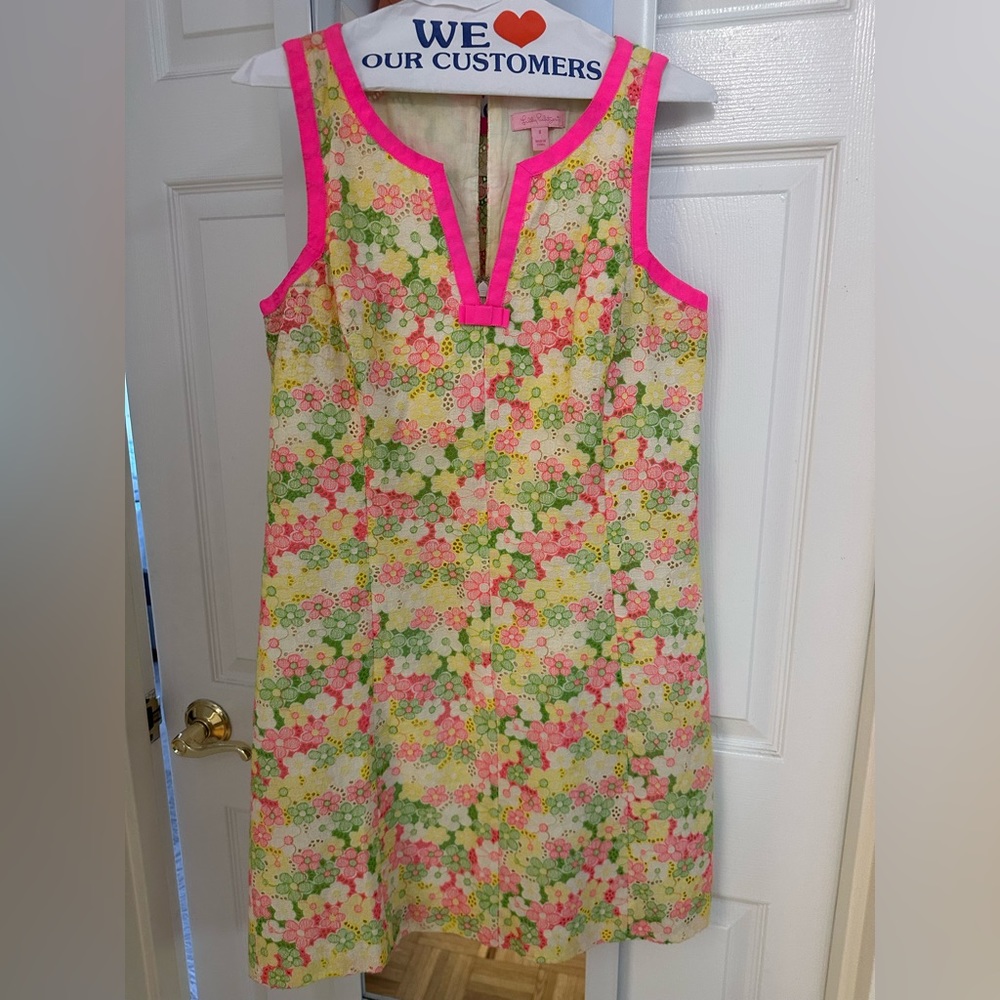 Lilly Pulitzer floral shift dress size 10